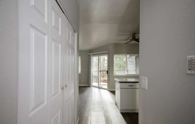 Outlook16 Hallway and Kitchen