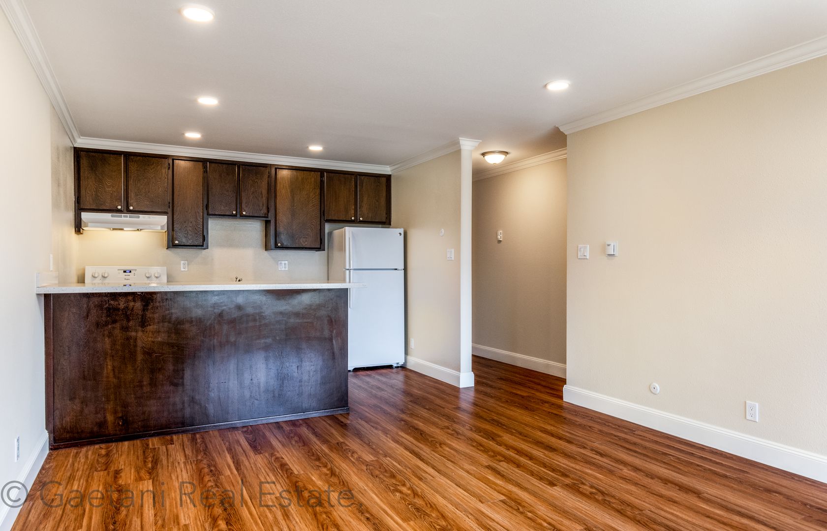 1245 10th Avenue (993r)