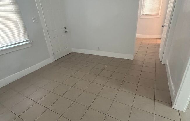 1 bed, 1 bath, $500, Unit 1479