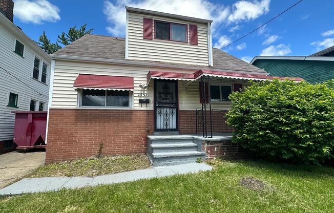 4bd Single Lee/Harvard Area Cash Pay/Section 8