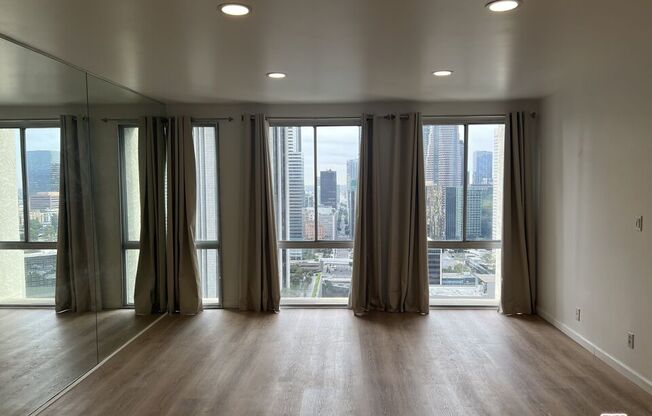 1 bed, 1 bath, 762 sqft, $2,495, Unit 2607