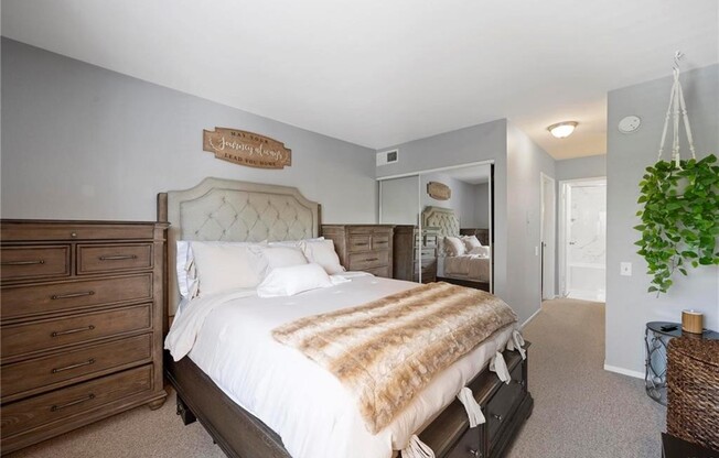 1 bed, 1 bath, 683 sqft, $2,450, Unit E118