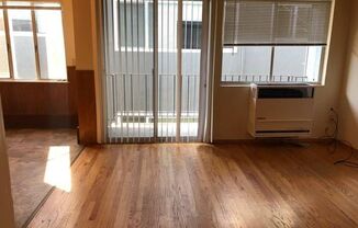 1 bed, 1 bath, $2,050, Unit 104