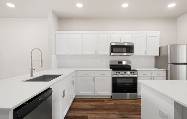 The Villas at Palecero - 2 Months FREE for Move-ins by 6/30/25 PLUS Spin to Win Epic Prizes!