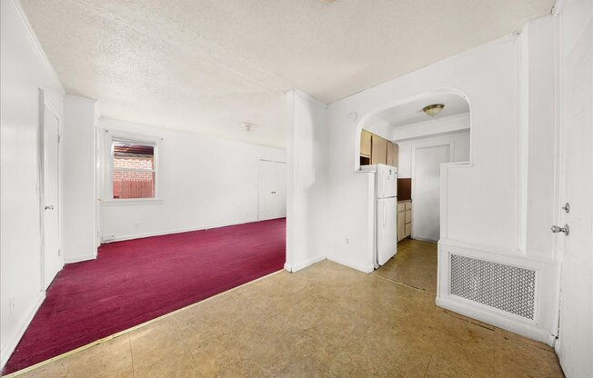 8708 Glenwood Rd