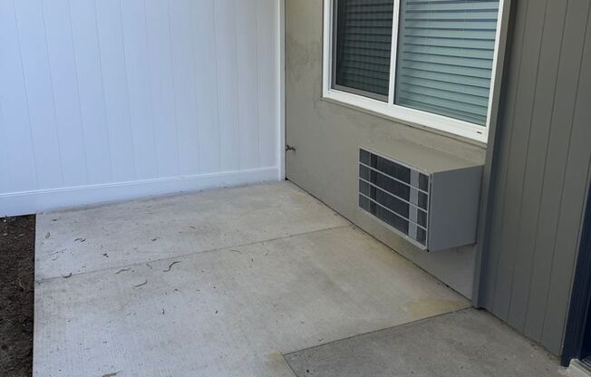 2 beds, 1 bath, 802 sqft, $2,845, Unit 6930-E