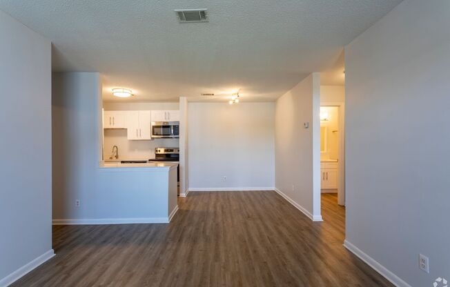 2 beds, 2 baths, 950 sqft, $1,000