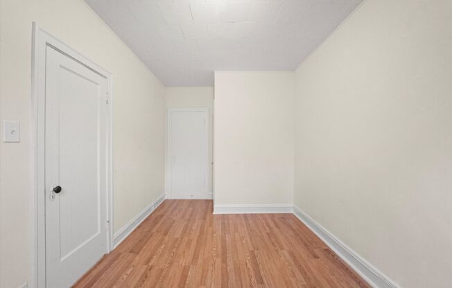 1 bed, 1 bath, 590 sqft, $1,650, Unit 207
