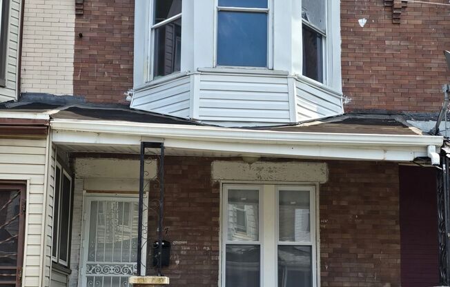 3 beds, 1 bath, $1,500