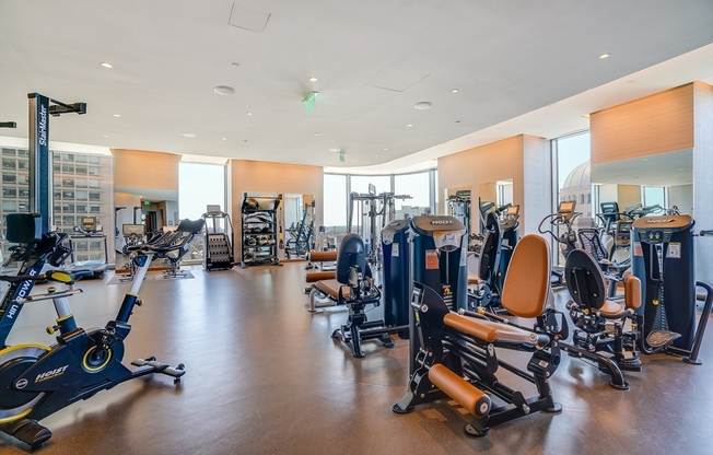 3 beds, 3.5 baths, 2,558 sqft, $30,000, Unit 4504