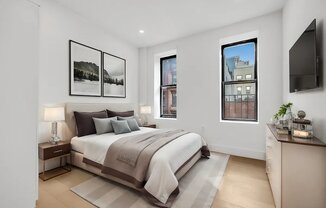 4 beds, 2.5 baths, $9,909, Unit 21