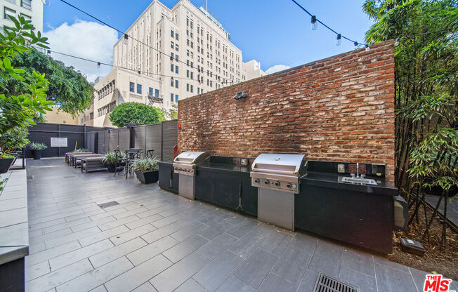 Studio, 1 bath, 600 sqft, $1,950, Unit 908