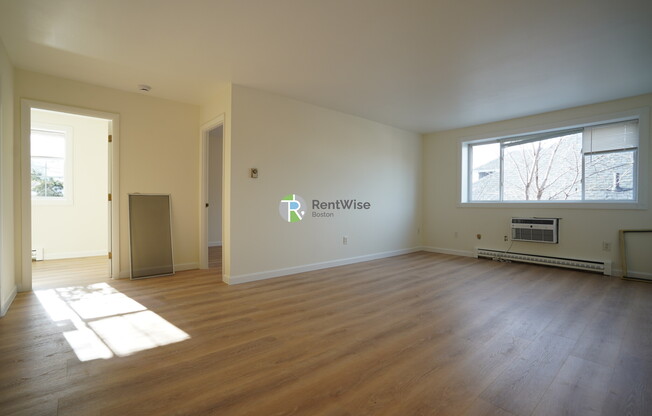 11 Embassy Rd, Brighton MA 04