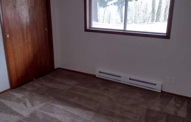 Beautiful 1 and 2 bedroom homes available near Downtown Vancouver! Beautiful Views and a great location!