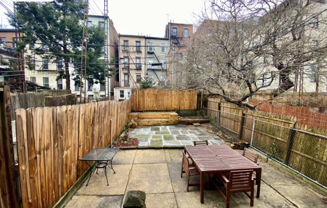 2 beds, 1 bath, $4,950, Unit 1