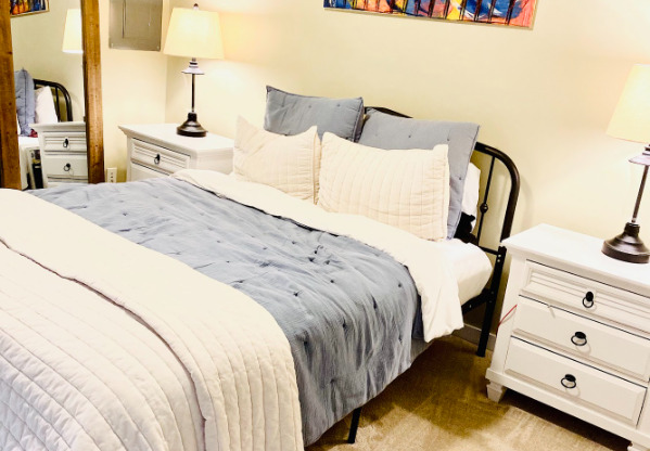 5950 CALIFORNIA AVE SW UNIT C