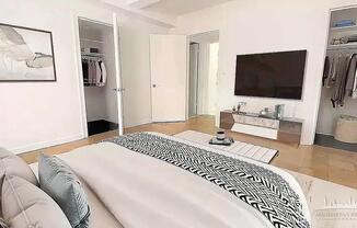 2 beds, 1 bath, $4,395, Unit 1206