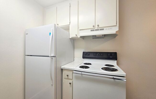 1 bed, 1 bath, 620 sqft, $1,695, Unit 02