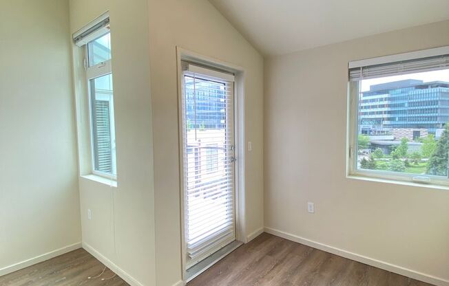 Studio, 1 bath, 175 sqft, $1,099, Unit 517