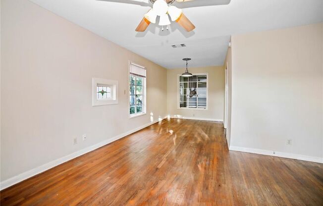 2905 Robinson Duplex
