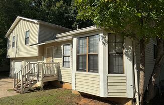 3 beds, 2 baths, $1,885