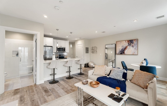 1 bed, 1 bath, 592 sqft, $3,495, Unit 307