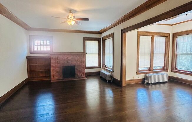 Ardmore Winthrop Properties- 5752-58 N Winthrop Ave.