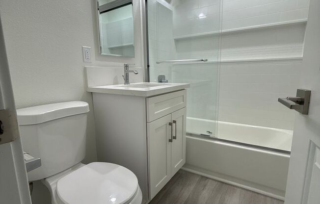 1 bed, 1 bath, 525 sqft, $1,925, Unit 9165-2