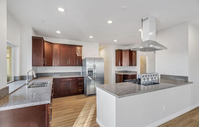 5 Bedroom house with view
