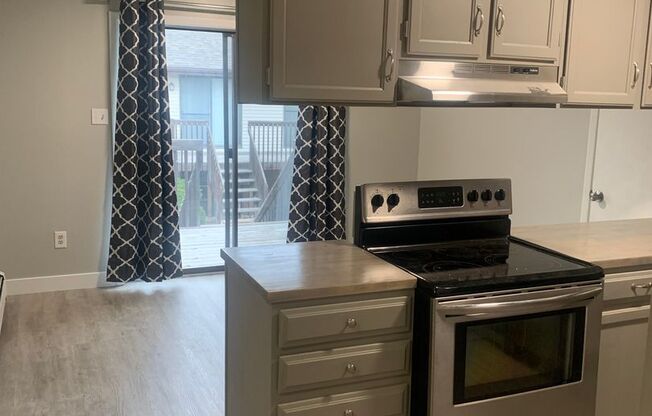 Regency Apartments 4805