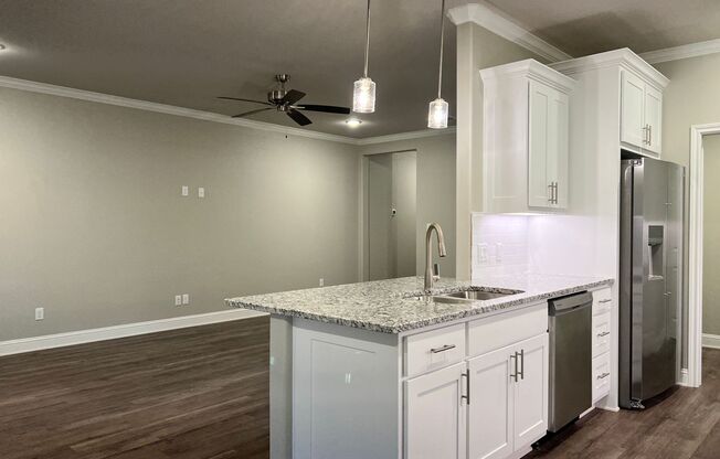 3 beds, 2 baths, 1,505 sqft, $1,895, Unit Unit 501