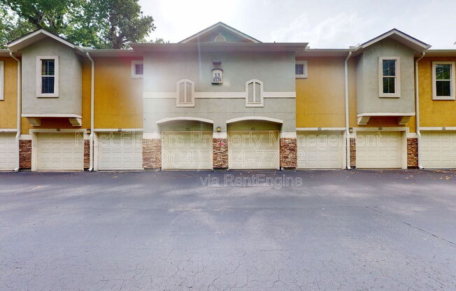 2 beds, 1 bath, 973 sqft, $1,550, Unit 1322