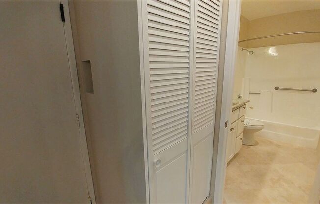 2 beds, 2 baths, 950 sqft, $2,750, Unit 118
