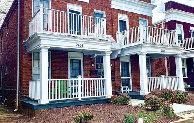 2603-2605 Parkwood Ave