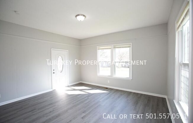 1321 W 21 ST