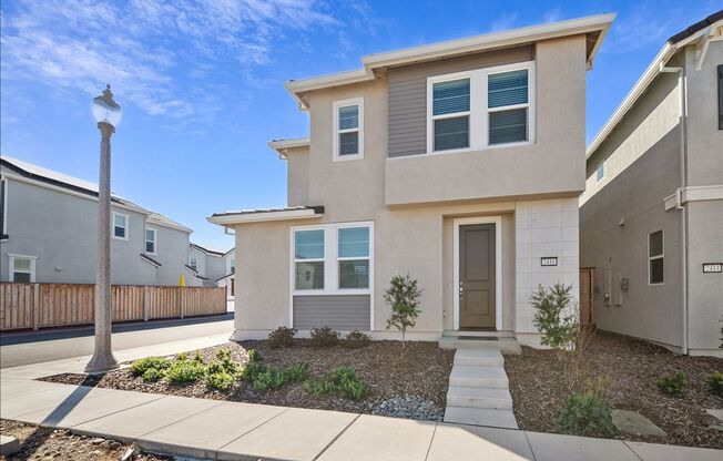 2416 Interstellar Ln