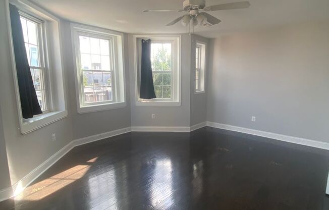 1 bed, 1 bath, 700 sqft, $1,495, Unit 1416-3R