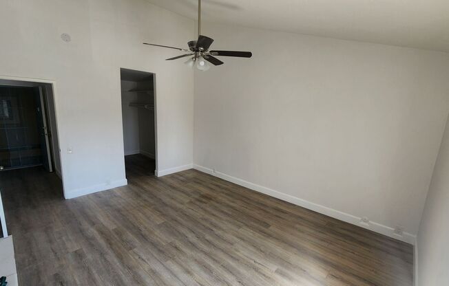 2BD/2BA Condo in The Plaza Community - Pacific Beach