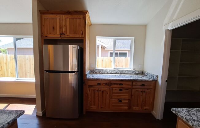 3 beds, 2 baths, $2,200