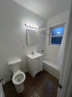 1 bed, 1 bath, $3,600, Unit 201