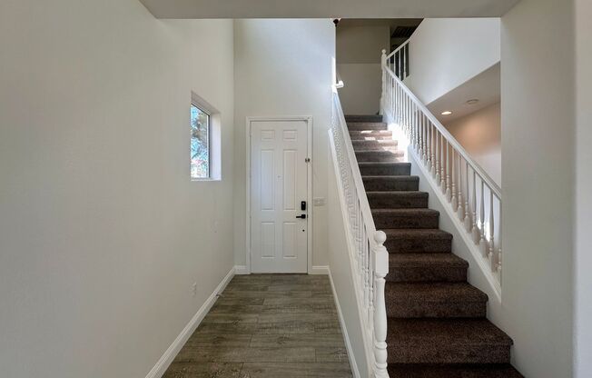 4 BED 3 BATH HOME W/BONUS ROOM IN GATED COMMUNITY