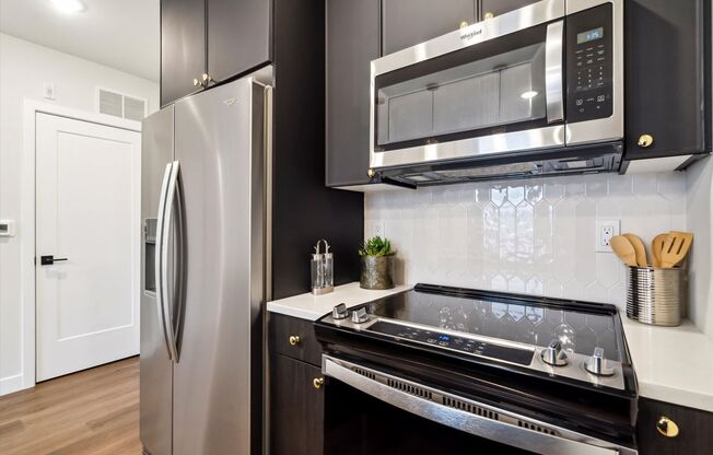 1 bed, 1 bath, 600 sqft, $1,775, Unit 603