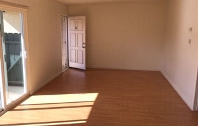 REDONDO BEACH APTS