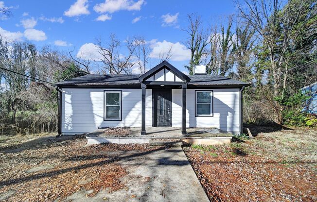 Lovely Home in Charlotte!