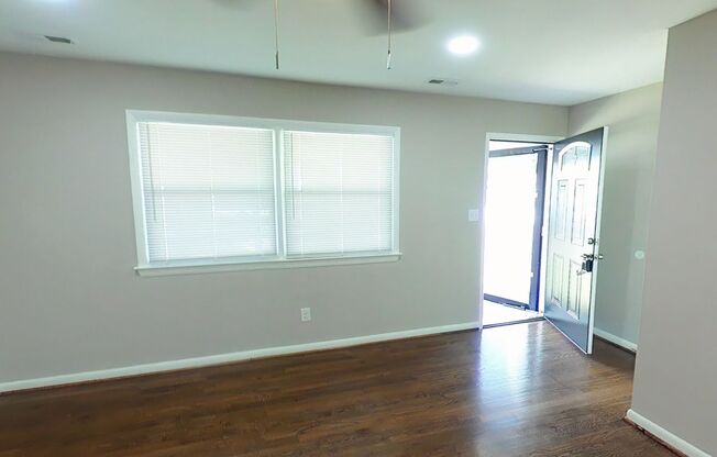 Fully Renovated 3-Bedroom Ranch Home for Lease – Hampton, Newmarket Area