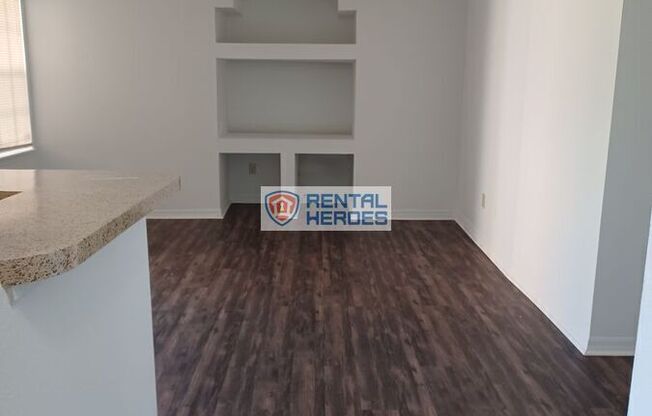 7210 WESTPOINTE BLVD