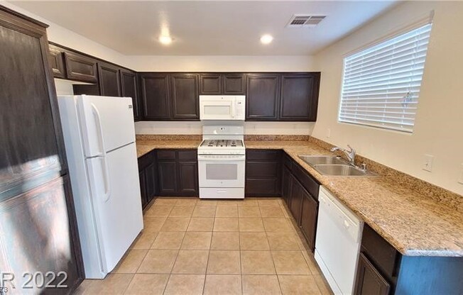 7425 S MOJAVE CYN ST