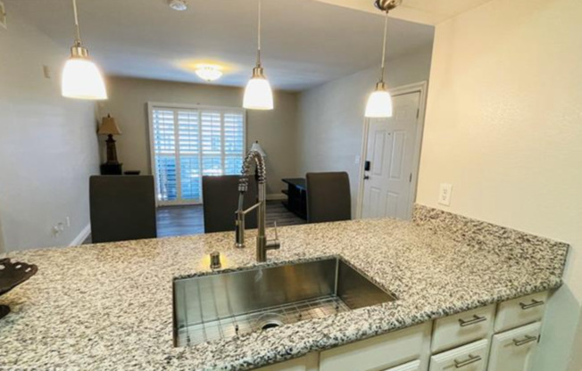 1 bed, 1 bath, $1,295, Unit # 2008