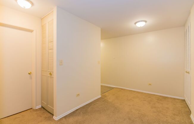 1 bed, 1 bath, 700 sqft, $1,695, Unit 428