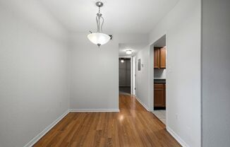 1 bed, 1 bath, $1,195, Unit Unit 114